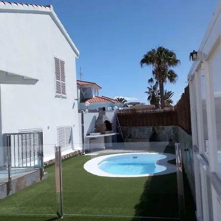 Villa Field Dreams *